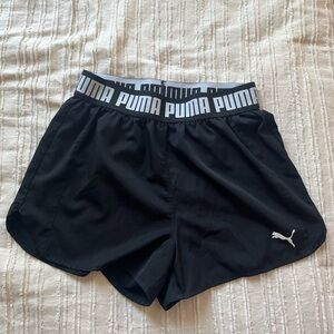 Puma running shorts US M